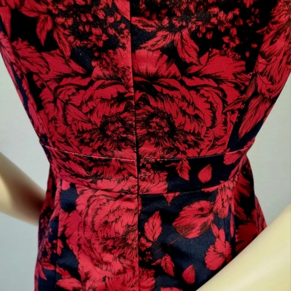 Adrianna Papell Women’s Embellished Waist Jacquard Sheath Dress Cherry Navy 🍒 4 - Picture 10 of 11